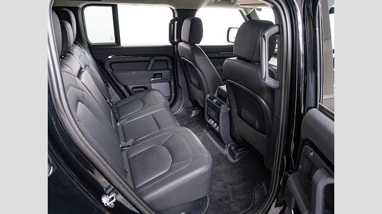 2023 認定中古車 Land Rover Defender 110 Santorini Black 3L ディーゼルエンジン １１０Ｓ Ｄ３００