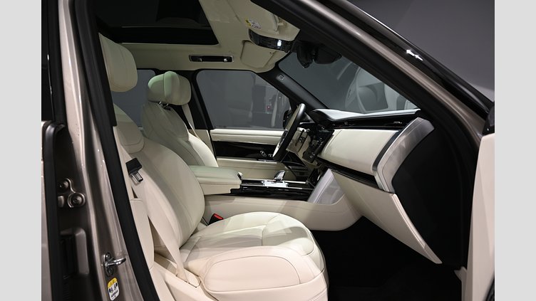 2024 Ny Land Rover Range Rover Batumi Gold AWD Autobiography P550e SWB