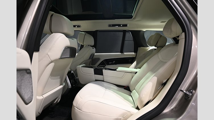 2024 Ny Land Rover Range Rover Batumi Gold AWD Autobiography P550e SWB