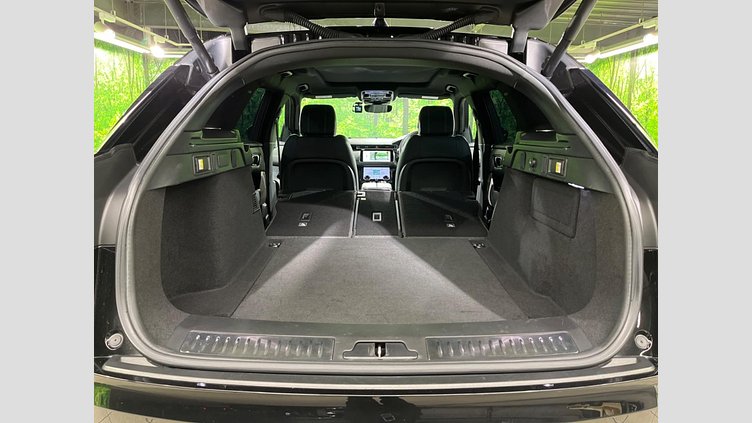 2018 認定中古車 Land Rover Range Rover Velar Santorini Black 4WD R-Dynamic SE