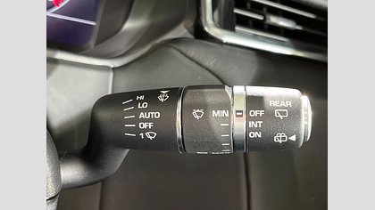 Range Rover Velar 37