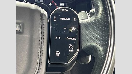 Range Rover Velar 13