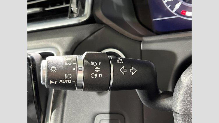 2018 認定中古車 Land Rover Range Rover Velar Santorini Black 4WD R-Dynamic SE