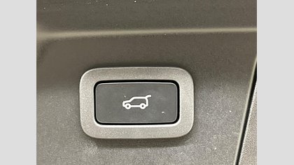 Range Rover Velar 18