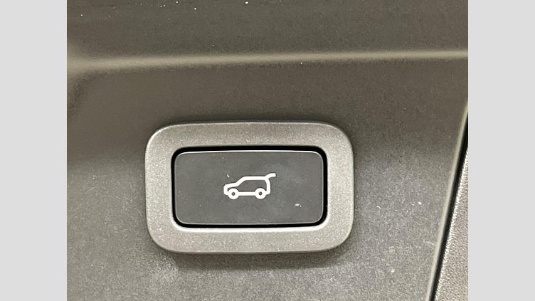 2018 認定中古車 Land Rover Range Rover Velar Santorini Black 4WD R-Dynamic SE