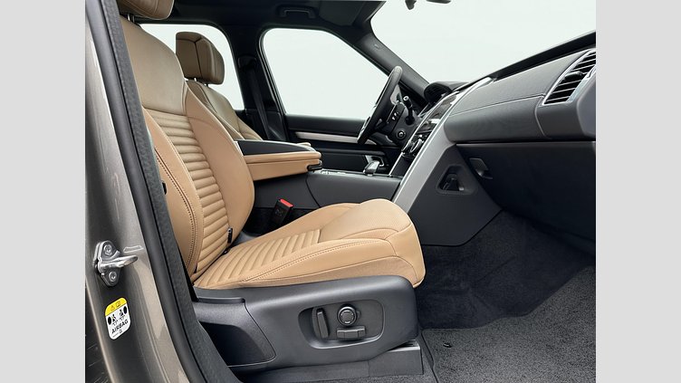 2024 APPROVED Land Rover Discovery Silicon Silver D350 Diesel Mild Hybrid Dynamic HSE