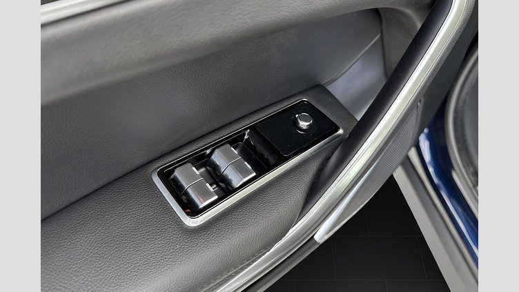 2022 Approved Jaguar F-Pace Portofino Blue PHEV P400e S