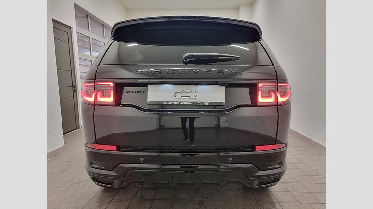 2025 Nova vozila Land Rover Discovery Sport Santorini Black D165 AWD AUTOMATIC MHEV DYNAMIC SE 