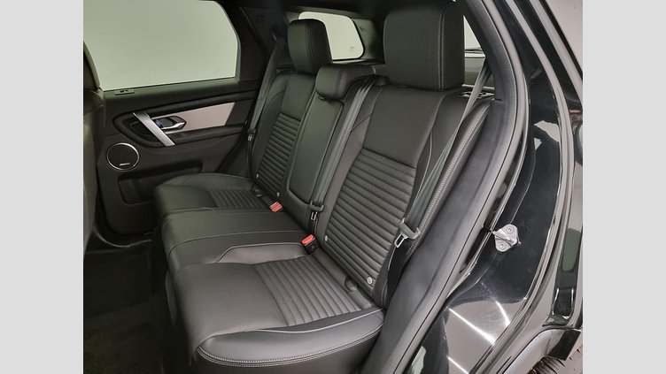 2025 Nova vozila Land Rover Discovery Sport Santorini Black D165 AWD AUTOMATIC MHEV DYNAMIC SE 