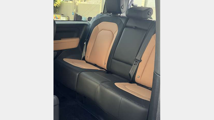 2024 認定中古車 Land Rover Defender 90 サントリーニブラック D300 AWD（AT） X-DYNAMIC HSE