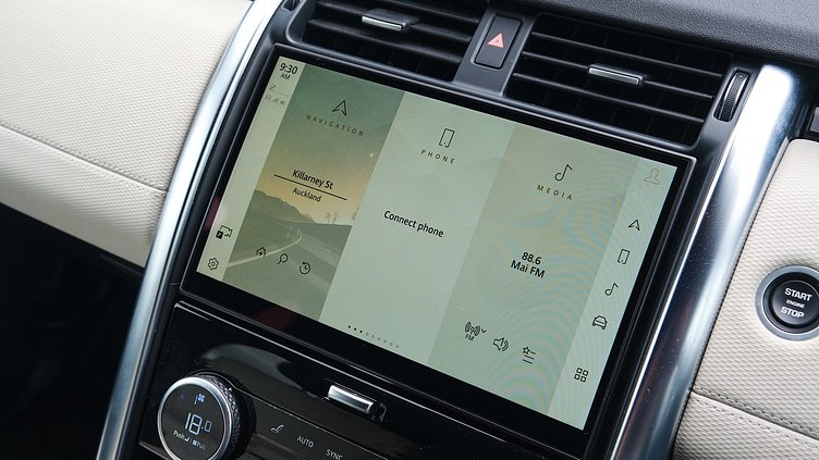 2022 Approved Land Rover Discovery Santorini Black D300 R-Dynamic HSE