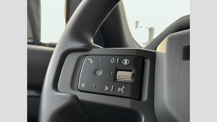 2024 APPROVED Land Rover Defender 90 Tasman Blue D250 Diesel Mild Hybrid X-Dynamic HSE