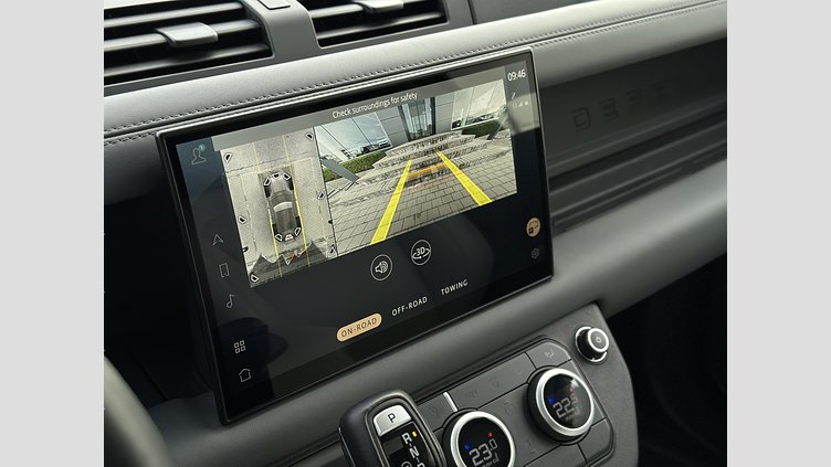 2024 APPROVED Land Rover Defender 90 Tasman Blue D250 Diesel Mild Hybrid X-Dynamic HSE