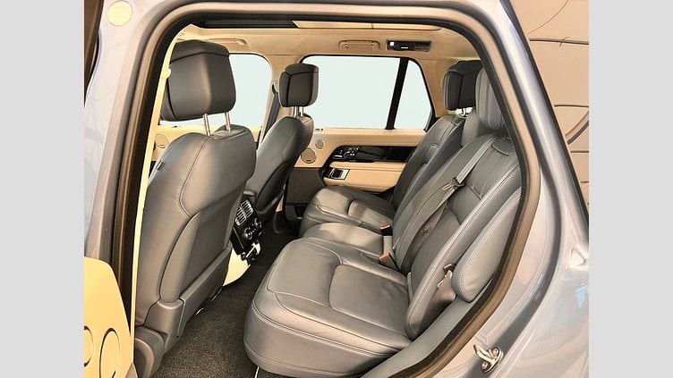2019 Approved Land Rover Range Rover Byron Blue 2.0 I4 PHEV 404 CP
 Autobiography