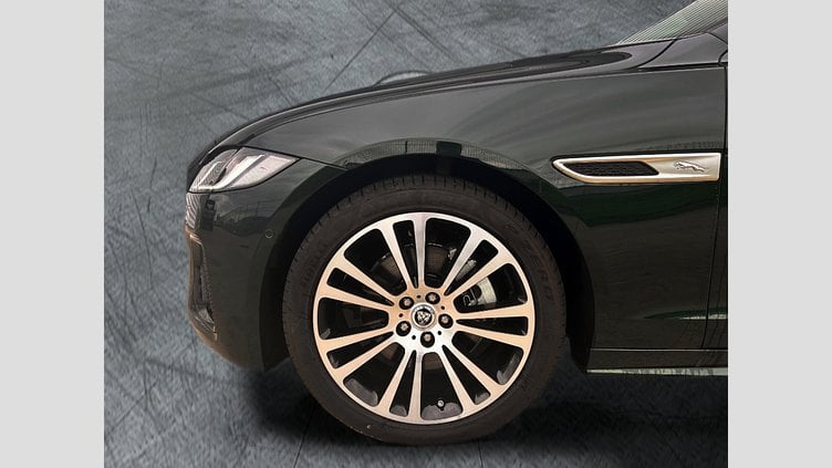 2024 Approved Jaguar XF British Racing Green 2.0D I4 	204 CP
 R-Dynamic SE