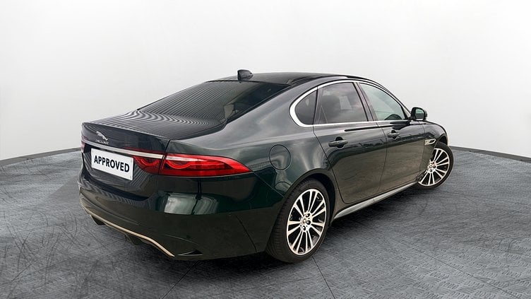 2024 Approved Jaguar XF British Racing Green 2.0D I4 	204 CP
 R-Dynamic SE