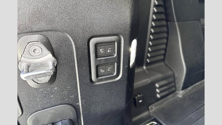 2024 Approved Land Rover Defender 90 Santorini Black Twin Turbo Diesel Mild Hybrid D250 Hard Top X-Dynamic SE