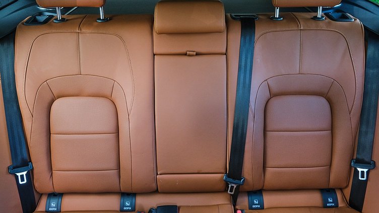 2022 Approved Jaguar F-Pace Bluefire P400 R-Dynamic HSE