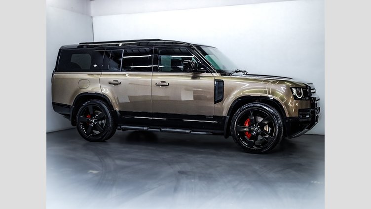 2024 Approved Land Rover Defender 130 Gondwana Stone Front 130 3.0 DX (D300)
