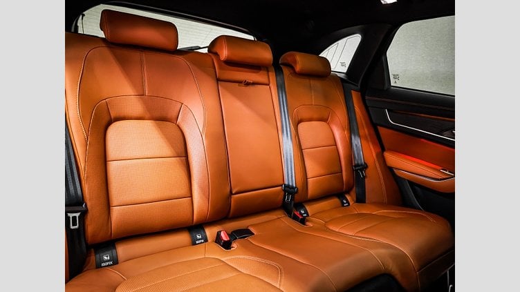 2022 Approved Jaguar F-Pace Santorini Black AWD 2.0D SE R-Dynamic (D200)