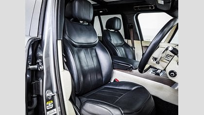 Range Rover 9
