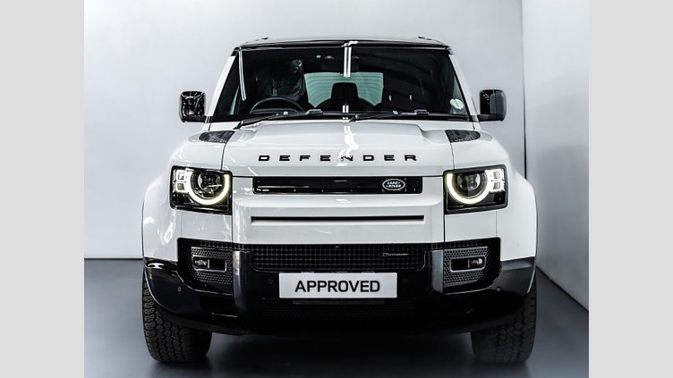 2023 Approved Land Rover Defender 110 Fuji White 4x4 110 D300 HSE X-Dynamic