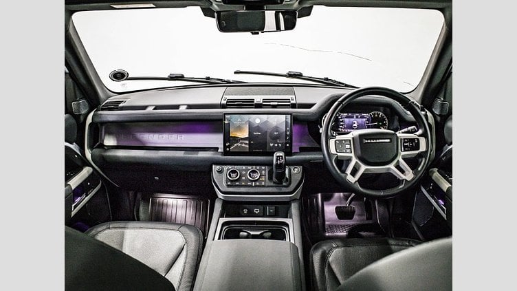 2024 Approved Land Rover Defender 110 Hakuba Silver 4x4 110 D300 SE X-Dynamic (221KW)