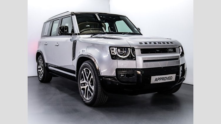 2024 Approved Land Rover Defender 110 Hakuba Silver 4x4 110 D300 SE X-Dynamic (221KW)