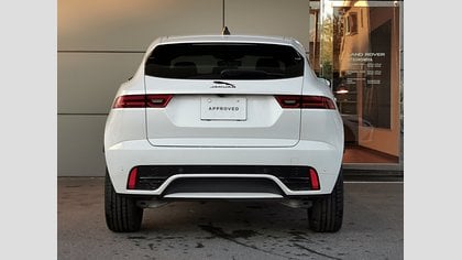 E-Pace 6