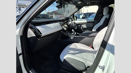 Range Rover Sport 31