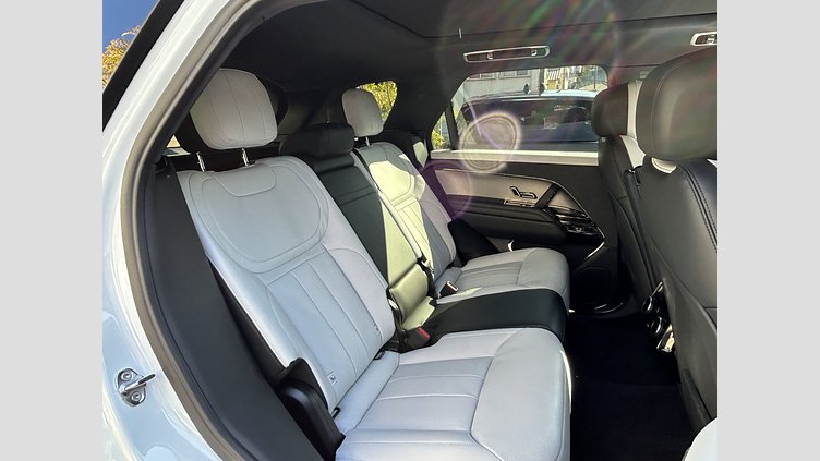 2025 認定中古車 Land Rover Range Rover Sport フジホワイト D300マイルドハイブリッド スタンダードホイールベース Dynamic SE