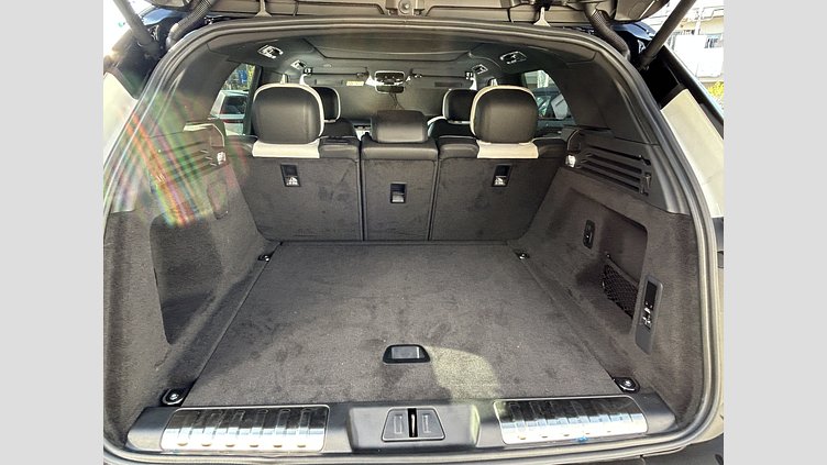 2025 認定中古車 Land Rover Range Rover Sport フジホワイト D300マイルドハイブリッド スタンダードホイールベース Dynamic SE