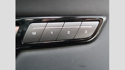 Range Rover Evoque 38