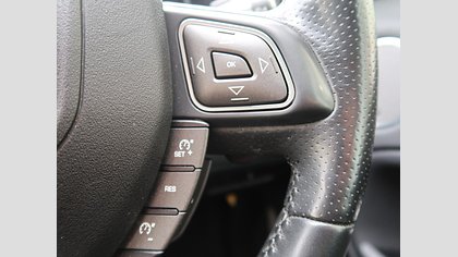 Range Rover Evoque 32