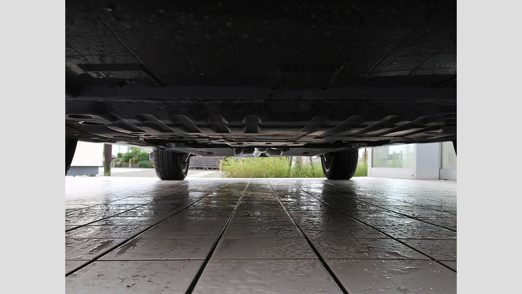 2015 認定中古車 Land Rover Range Rover Evoque Yulong White 2.0 litre Si4 Petrol ＨＳＥダイナミック