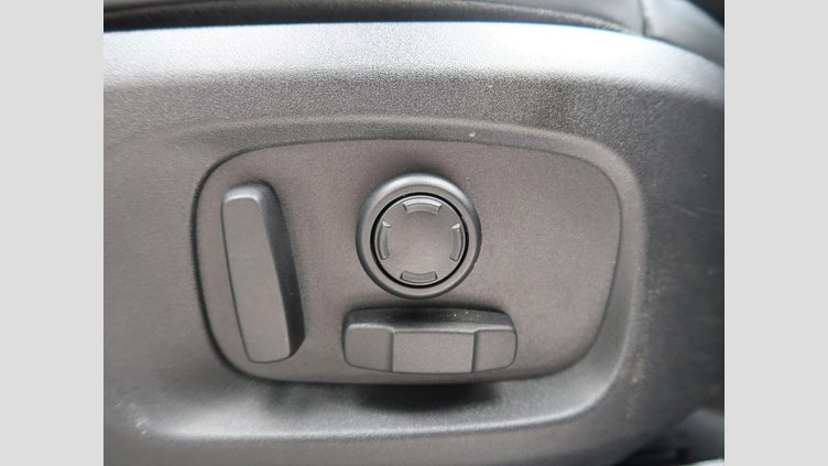 2015 認定中古車 Land Rover Range Rover Evoque Yulong White 2.0 litre Si4 Petrol ＨＳＥダイナミック