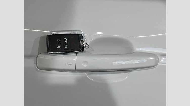 2020 認定中古車 Land Rover Range Rover Sport Fuji White ４WD SE