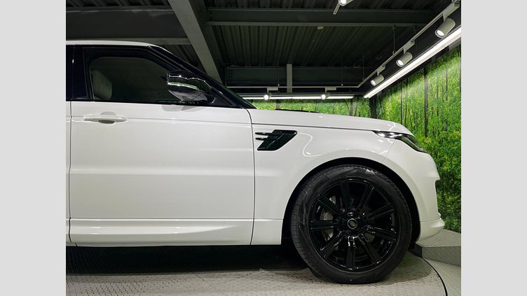 2020 認定中古車 Land Rover Range Rover Sport Fuji White ４WD SE