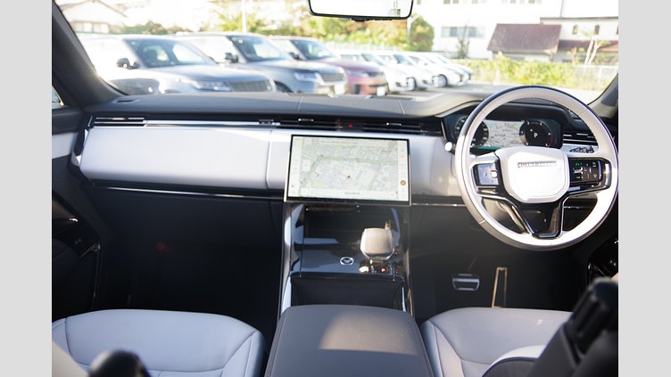 2024 認定中古車 Land Rover Range Rover Sport アイガーグレイ D300マイルドハイブリッド スタンダードホイールベース Dynamic HSE