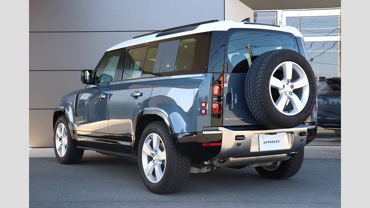 2023 認定中古車 Land Rover Defender 110 タスマンブルー P300 AWD（AT） SE