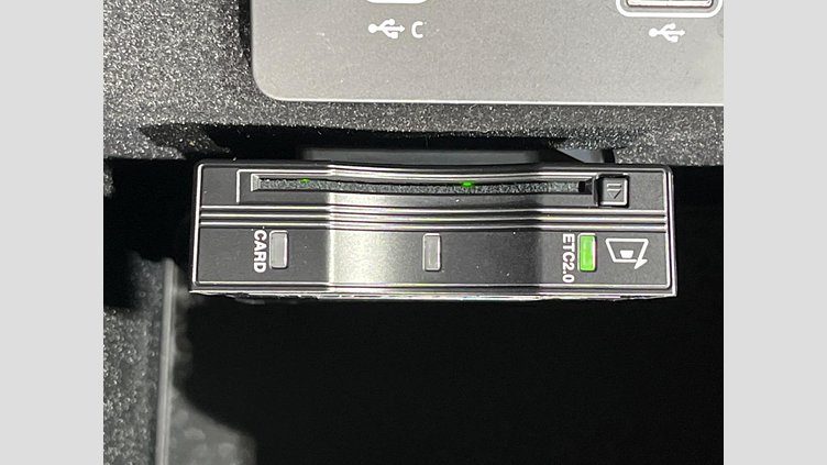 2023 認定中古車 Jaguar E-Pace Santorini Black 4WD R-DYNAMIC HSE