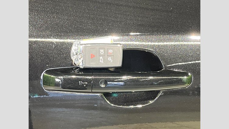 2023 認定中古車 Jaguar E-Pace Santorini Black 4WD R-DYNAMIC HSE