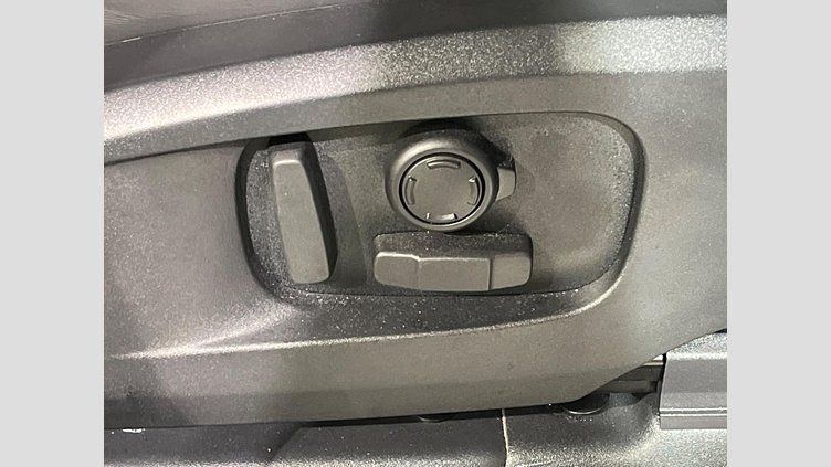 2024 認定中古車 Land Rover Defender 110 Carpathian Grey ４WD XーダイナミックHSE