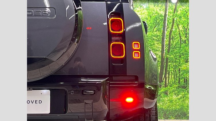 2024 認定中古車 Land Rover Defender 110 Carpathian Grey ４WD XーダイナミックHSE