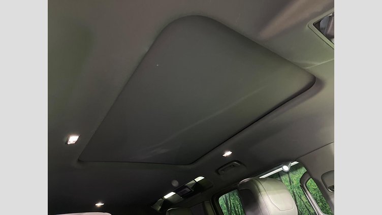 2024 認定中古車 Land Rover Defender 110 Carpathian Grey ４WD XーダイナミックHSE