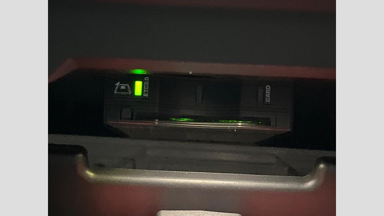 2024 認定中古車 Land Rover Defender 110 Carpathian Grey ４WD XーダイナミックHSE