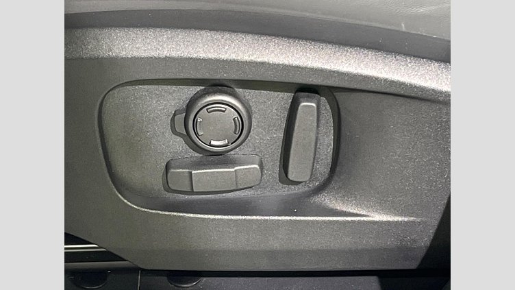 2024 認定中古車 Land Rover Defender 110 Carpathian Grey ４WD XーダイナミックHSE