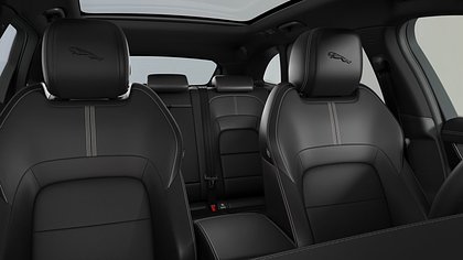 F-Pace 4