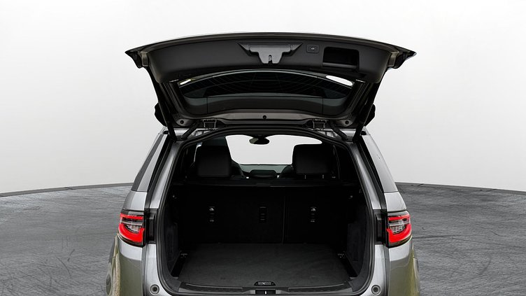 2024 Approved Land Rover Discovery Sport Eiger Grey 2.0d TD4 204LE mild hybrid dízelmotor, automata, összkerékhajtás Dynamic SE D200