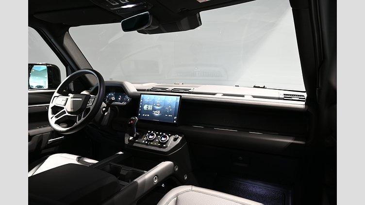 2025 Ny Land Rover Defender 110 Carpathian Grey AWD D300 X-Dynamic SE